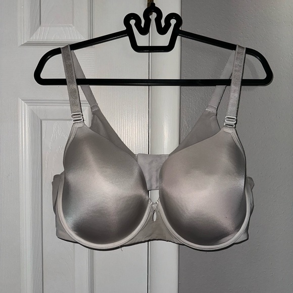 white torrid bra 40DDD - Picture 1 of 6